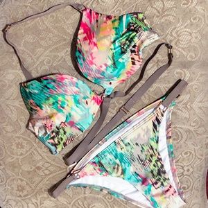 Victoria’s Secret Bikini